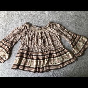 AE Off Shoulder Top